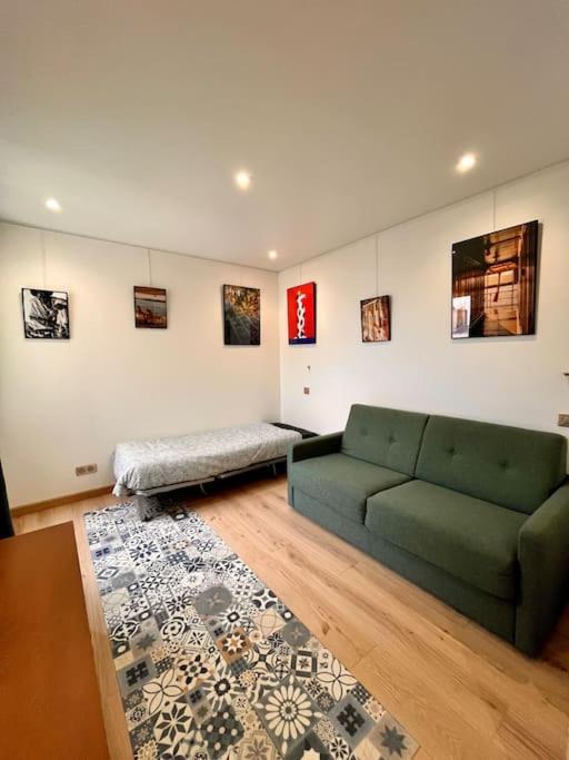 Appartamento Montparnasse Art Gallery Studio /3P Parigi Esterno foto